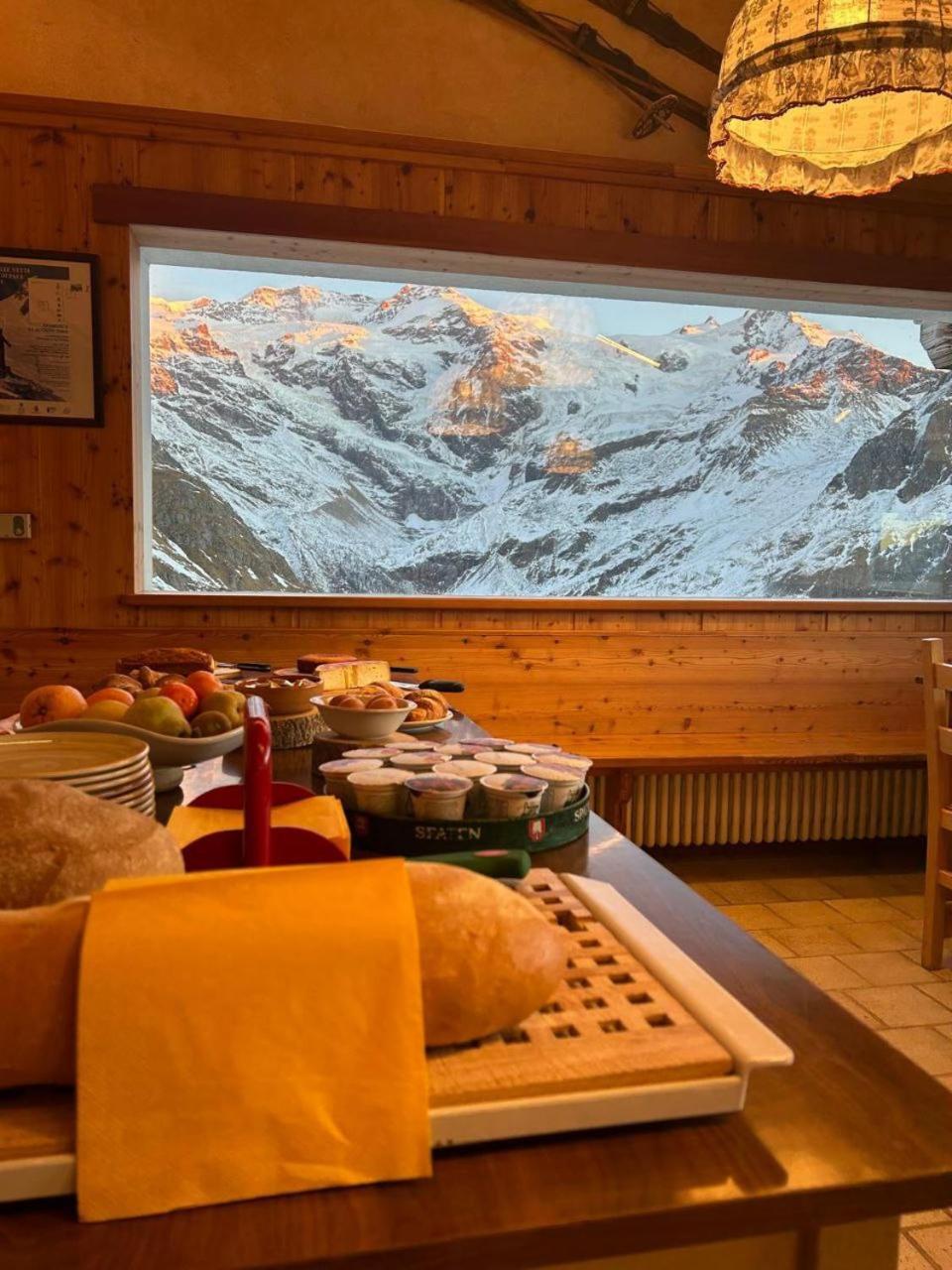 Albergo Ristoro Sitten Gressoney-la-Trinité Esterno foto